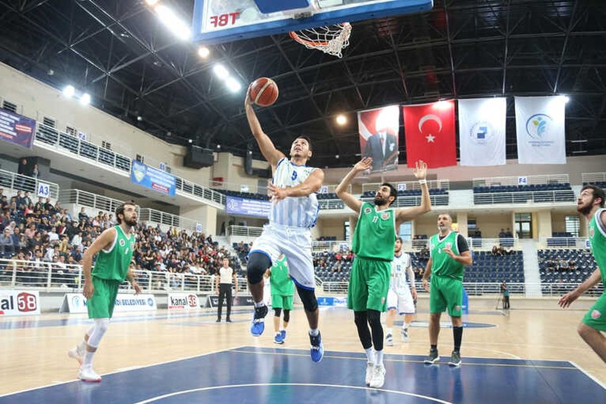 Denizli Basket Hazırlık Maçında Kepez Belediyespor\'u Mağlup Etti