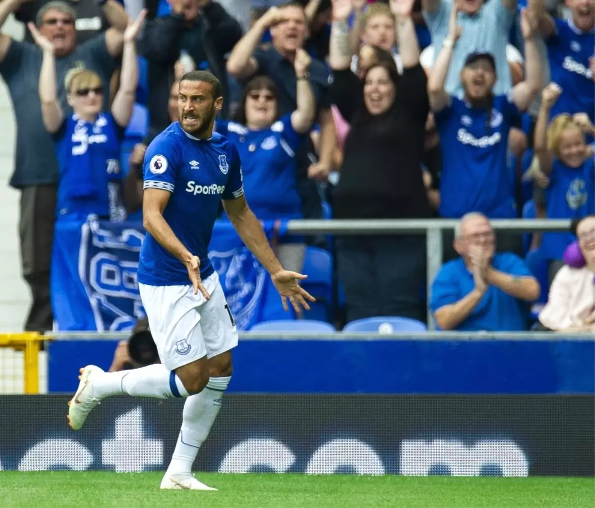 Everton\'da Perdeyi Cenk Tosun Kapattı