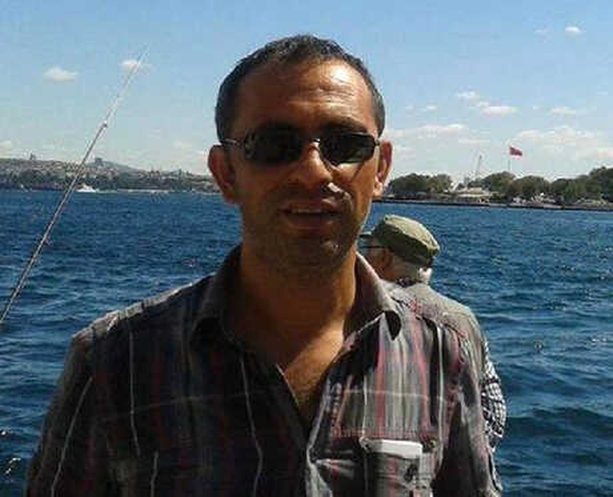 İnsan Kaçakçılığı\'ndan İhraç Edilen Polis İntihar Etti