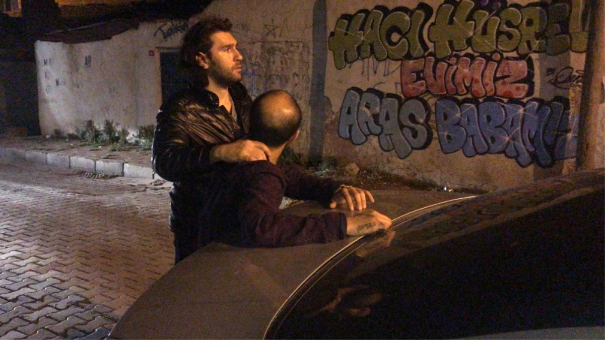 İstanbul\'da Narkotimlerinden Metruk Binalara Şok Sokak Uygulama