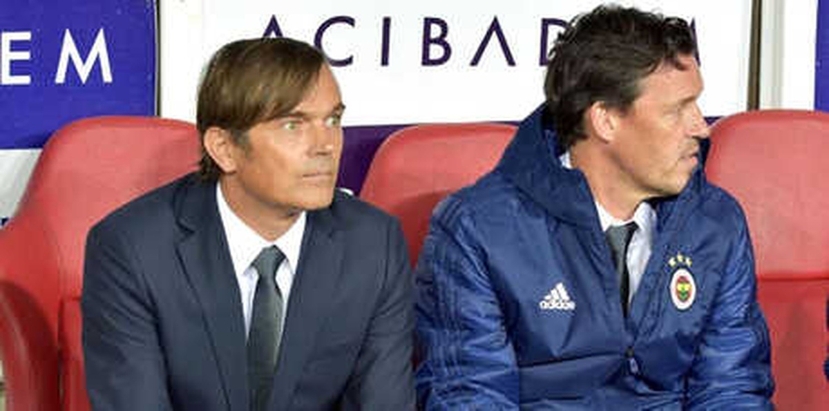 Phillip Cocu: "Gol Atmakta Çok Zorlanıyoruz"