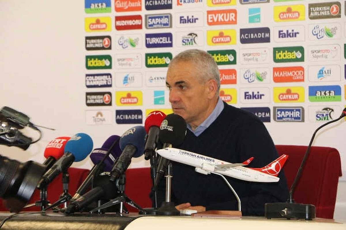 Rıza Çalımbay: "3 Puan İçin Çıkmıştık Ama 1 Puanla Yetindik"