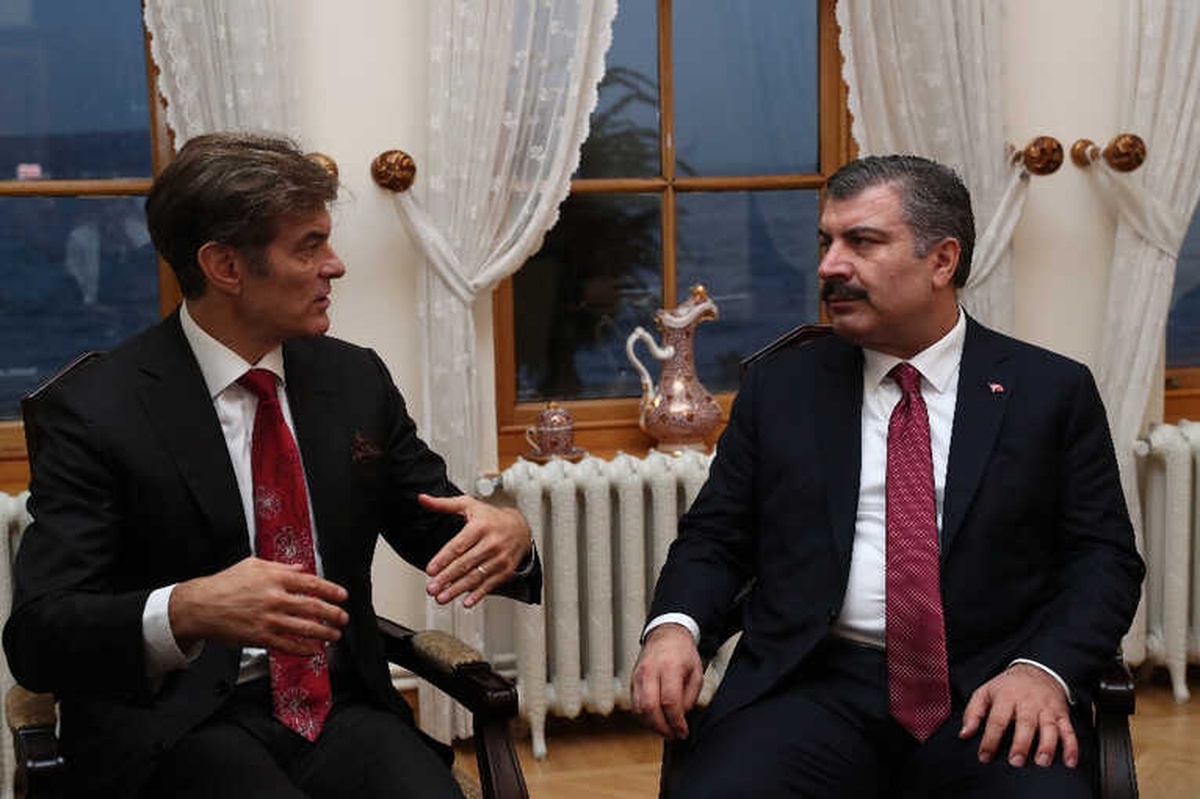Sağlık Bakanı Koca Mehmet Öz\'le Bir Araya Geldi