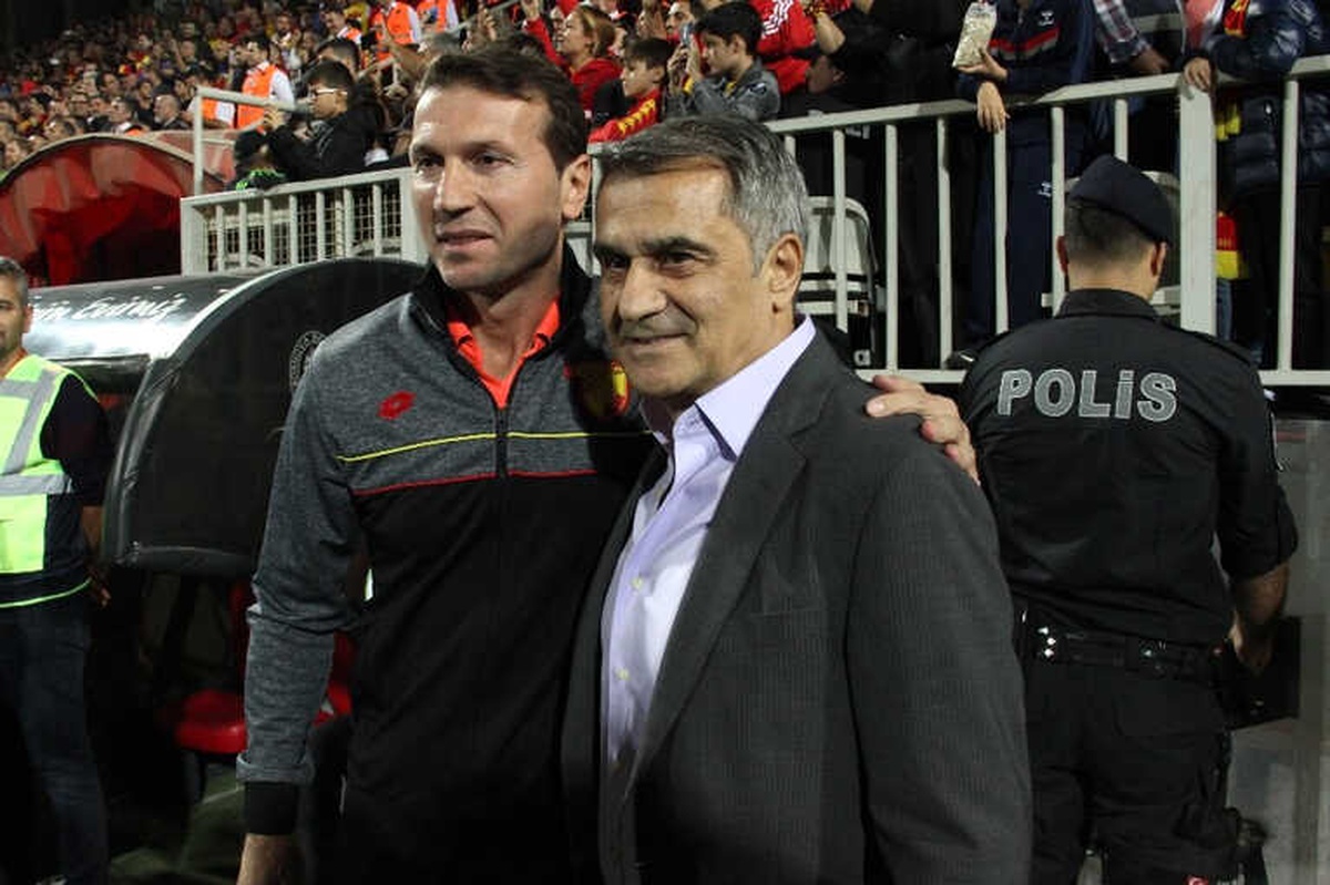 Spor Toto Süper Lig: Göztepe: 0 - Beşiktaş: 0 (İlk Yarı)
