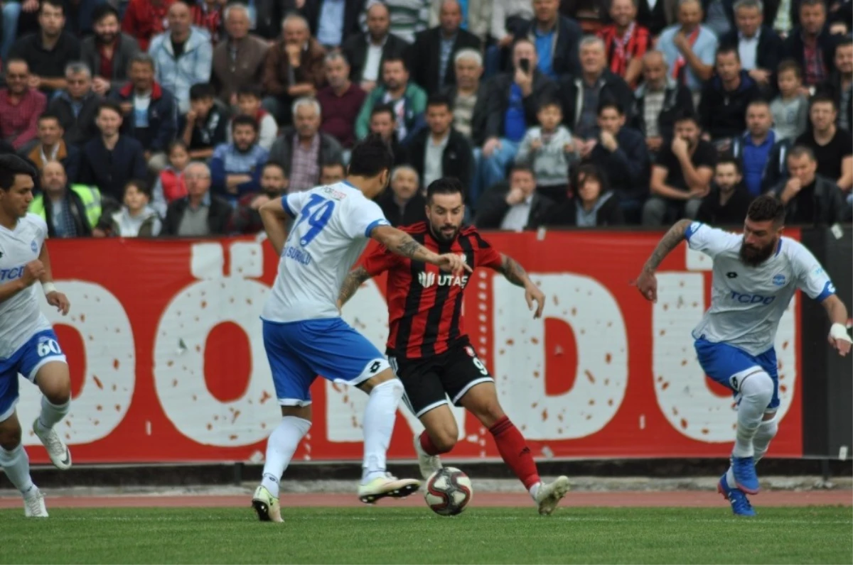 Tff 2. Lig, Utaş Uşakspor: 1 - Ankara Demirspor: 0