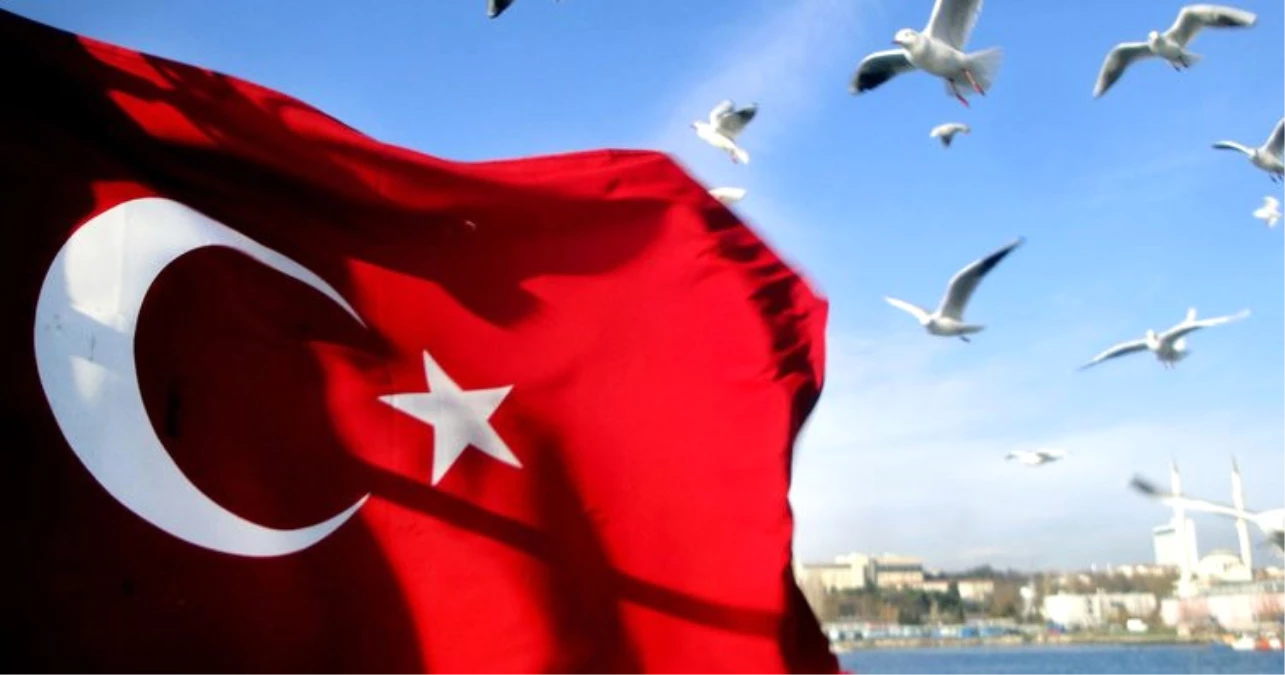 29 Ekim Cumhuriyet Bayramı Mesajları ve Atatürk\'ün Sözleri