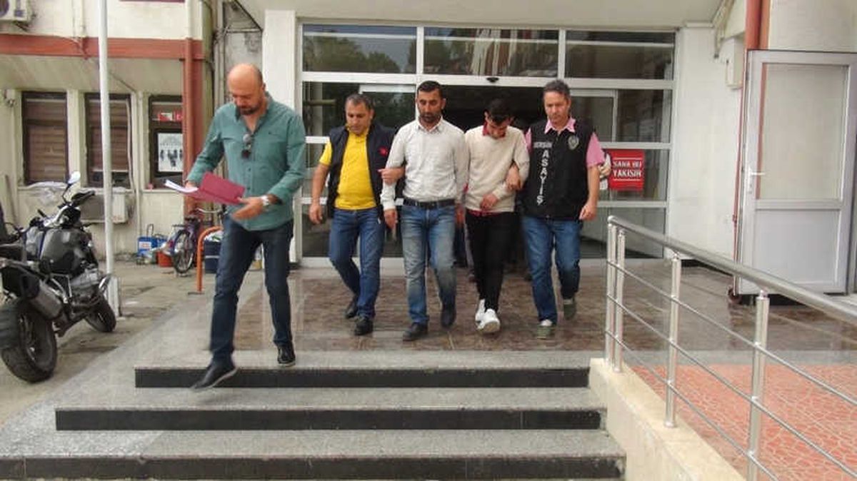 55 TL İçin Dövüp Gasp Ettiler