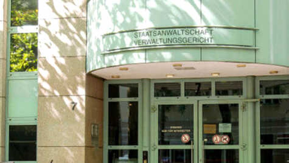 Aile Birleşimine\' Berlin\'den Yaş Engeli