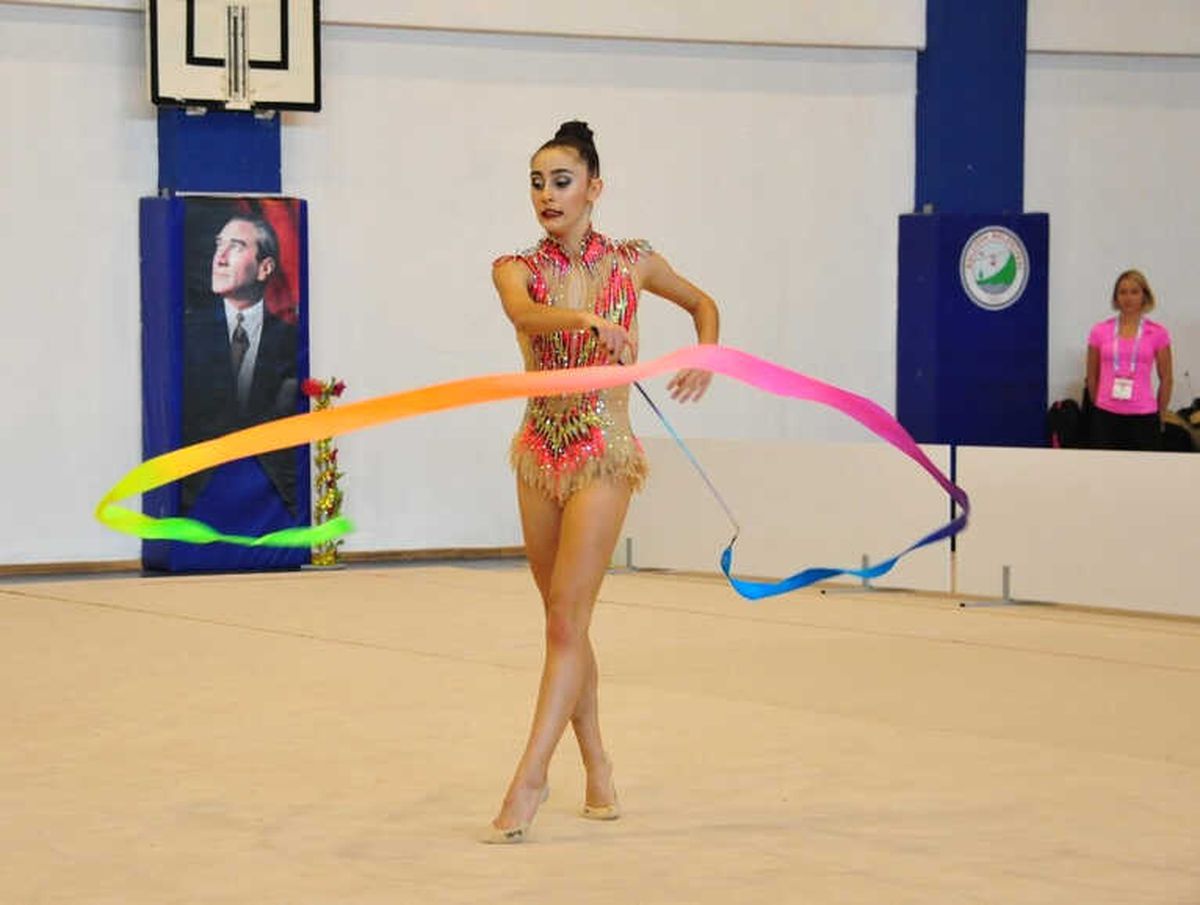 Balçova\'da Cimnastik Şöleni