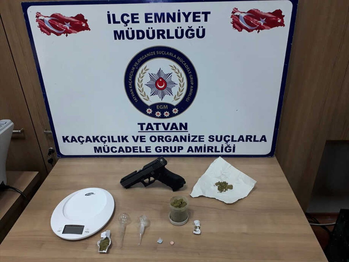 Bitlis\'te Uyuşturucu Operasyonu