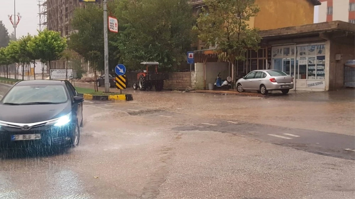 Gaziantep\'te Sağanak Yağış Etkili Oldu