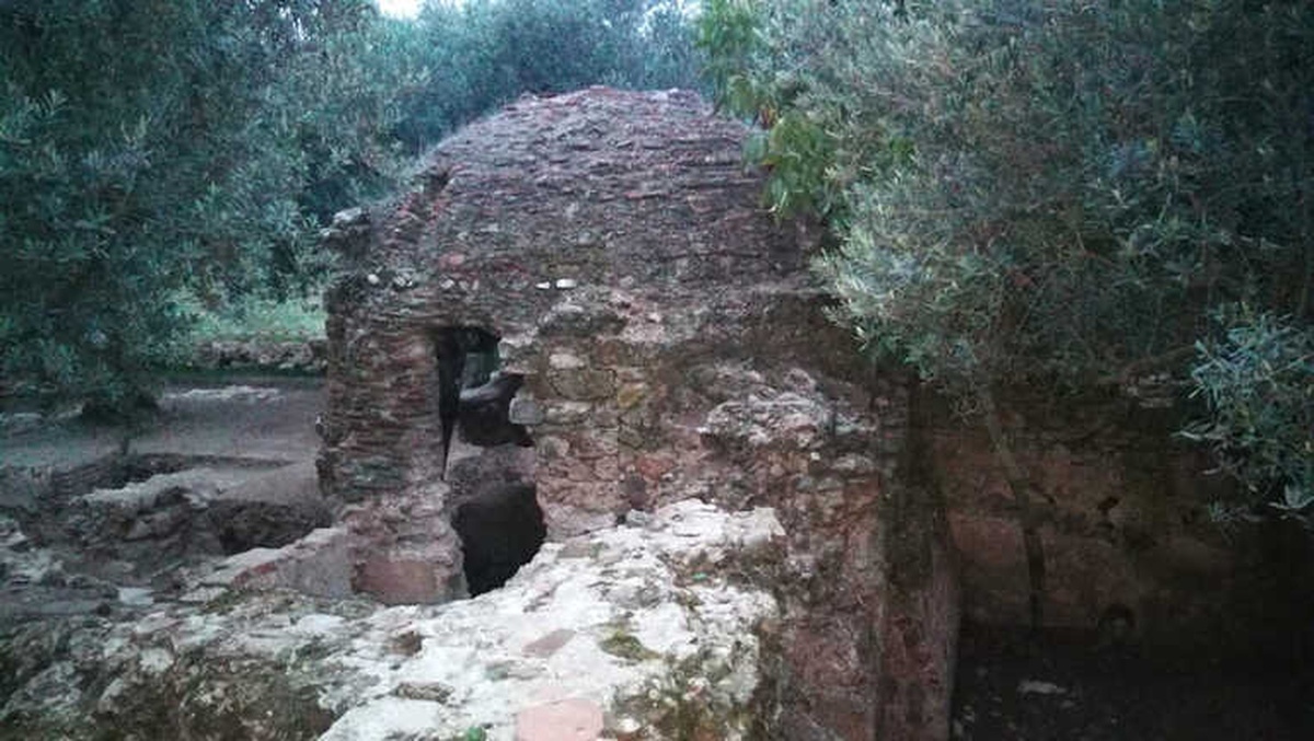 Orhan Gazi\'nin Yaptırdığı Hamam Gün Yüzüne Çıkarıldı