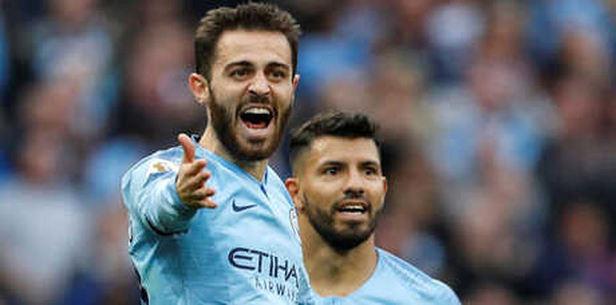 Premier Lig\'de At Başı Kapışma!