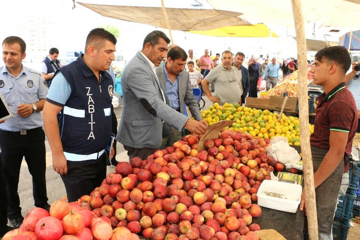 Şanlıurfa\'da Pazarda Fiyatlar Denetlendi