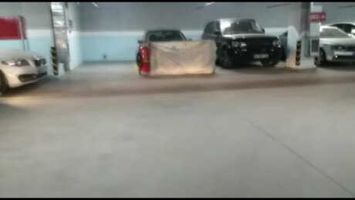 Suudi Başkonsolosluğunun Aracı Sultangazi\'de Bulundu (1)