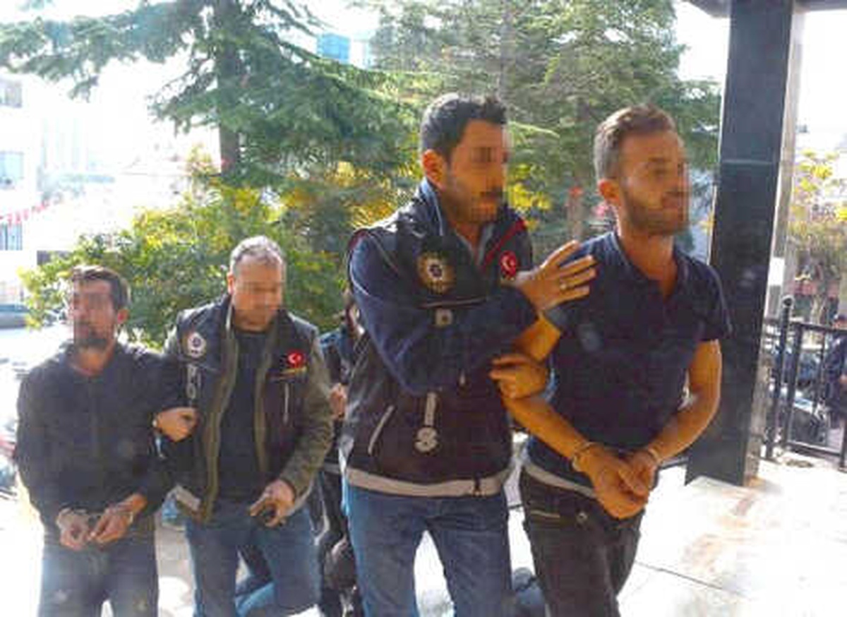 Uyuşturucu Şüphelisi: Yakışıklı Çıkıyor Muyum?
