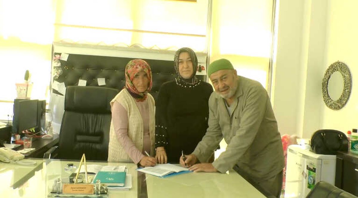 Yaşlı Çift "Huzur" İçin Evlerini Huzurevine Bağışladı