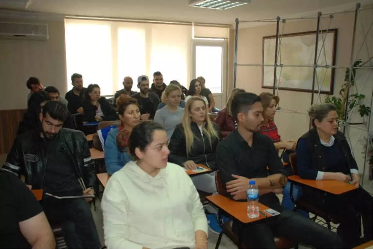 Berber ve Kuaförlerde İkinci Dönem Sınavları Yapıldı