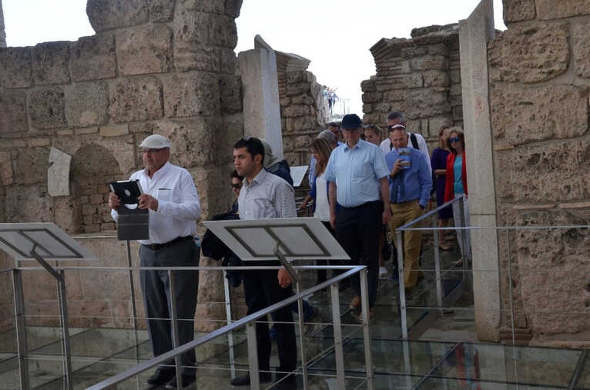 Büyükelçi Chilcott\'dan Laodikeia Antik Kenti\'ndeki Bulunan Tarihi Kilise ile İlgili Açıklama
