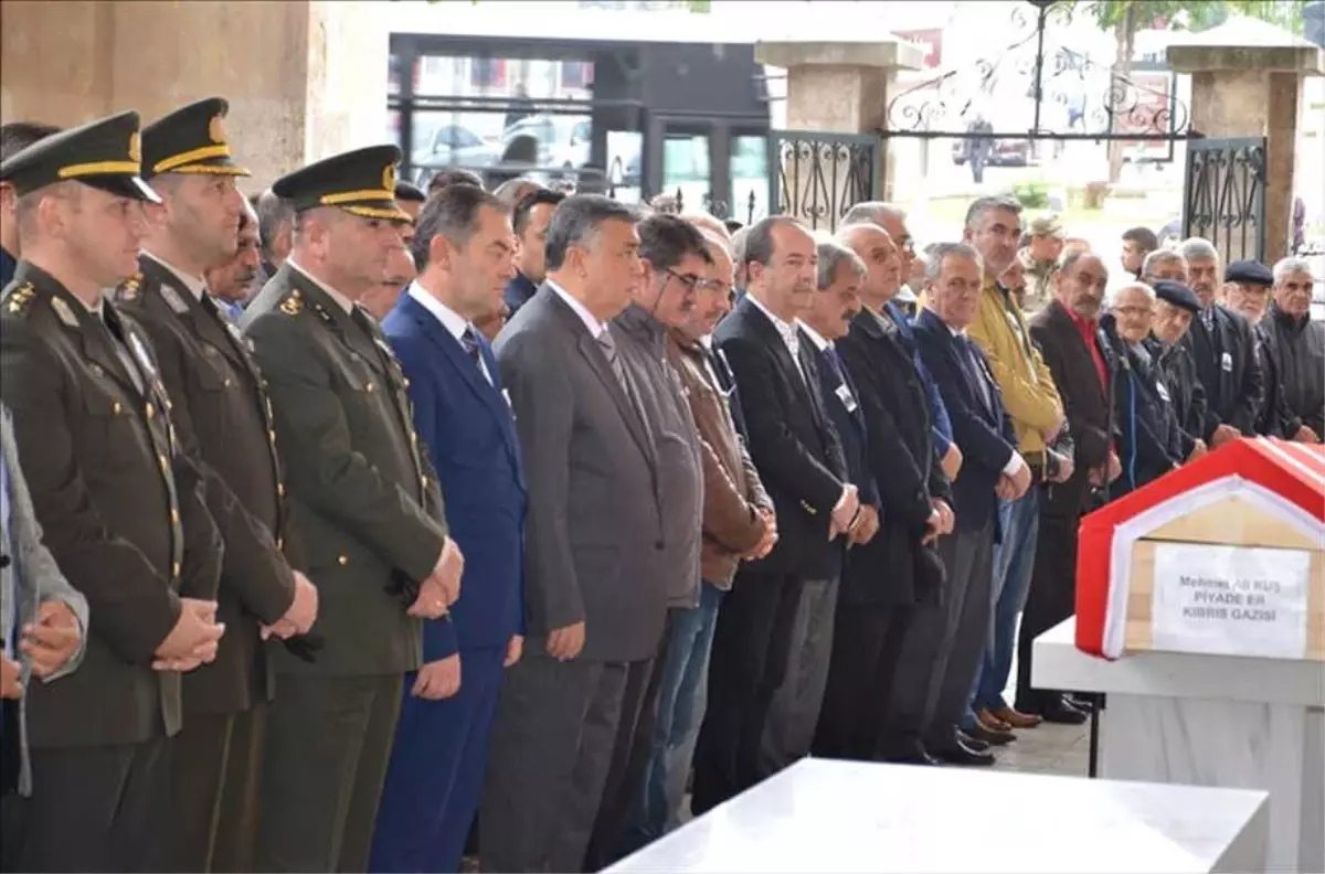 Kıbrıs Gazisi Son Yolculuğuna Uğurlandı