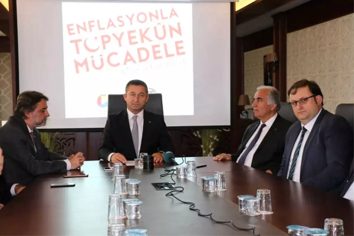 Kozuva: "İktisadi Mücadelede En Ön Cephede Yer Alacağız"