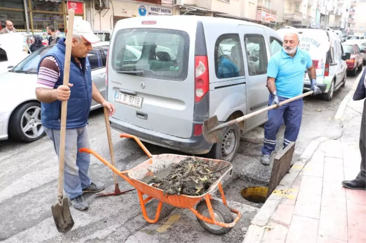 Maski\'den, 900 Kilometre Kanalizasyon Temizliği