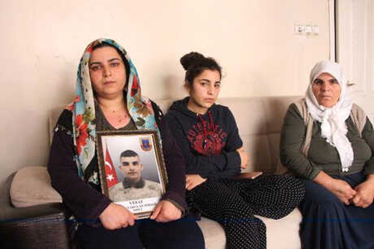 Oğlum Askerde İntihar Etmedi, Ölüme Sürüklendi\'