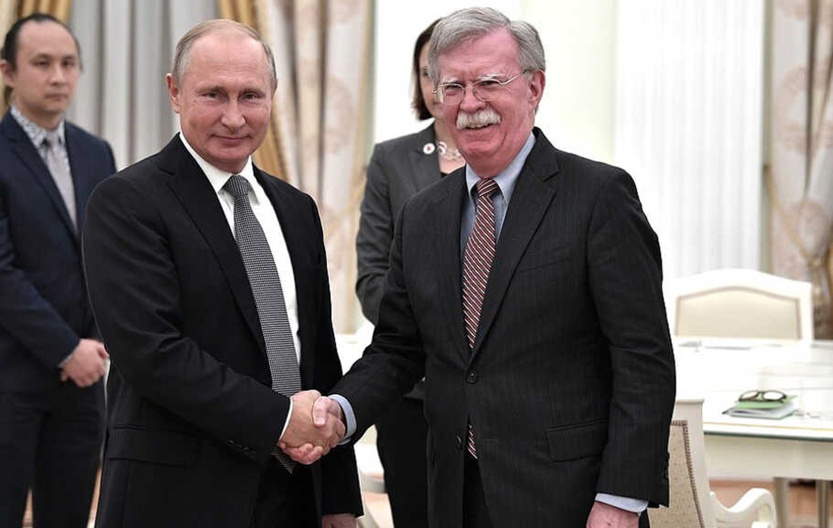 Putin\'den Bolton\'a: "Abd Armasındaki Zeytinleri Kartal mı Yedi?"