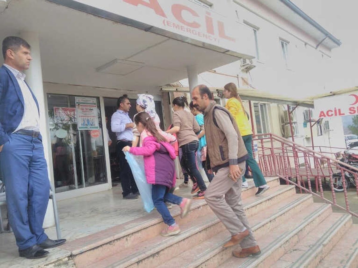 Sason\'da 29 Öğrenci Hastaneye Kaldırıldı
