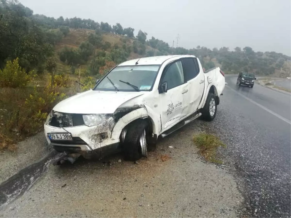 Söke\'de Trafik Kazası: 3 Yaralı