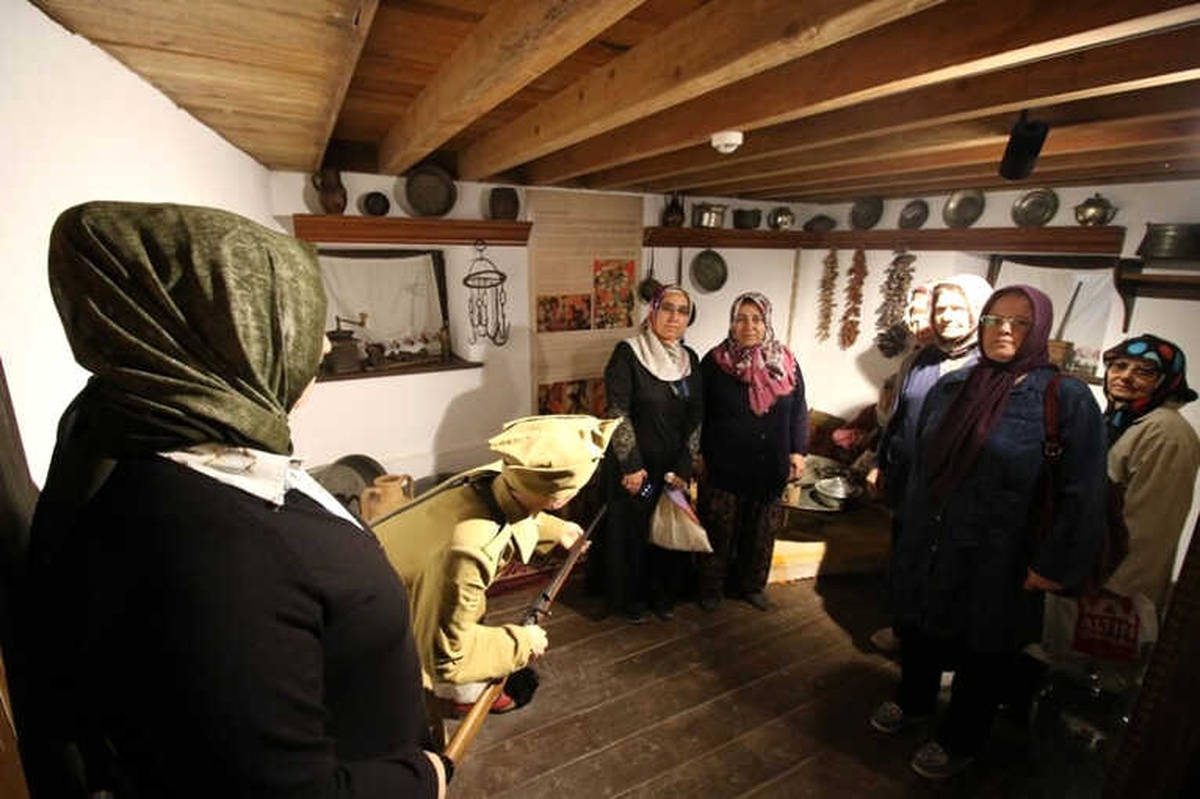 Turgutlu\'nun Kadınlarından Müze Gezisi