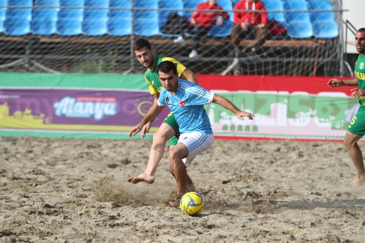 Alanya\'da Tff Plaj Futbolu Ligi Finalleri Başladı