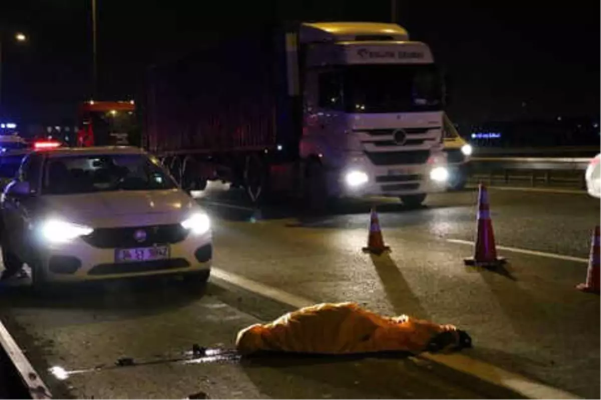 Arızalan Aracını Kontrol Ederken Canından Oldu