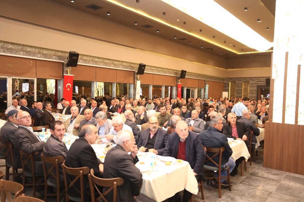 Başkan Karaosmanoğlu; "Camiler, Hoşgörünün İkram Edildiği Manevi Evlerimizdir"