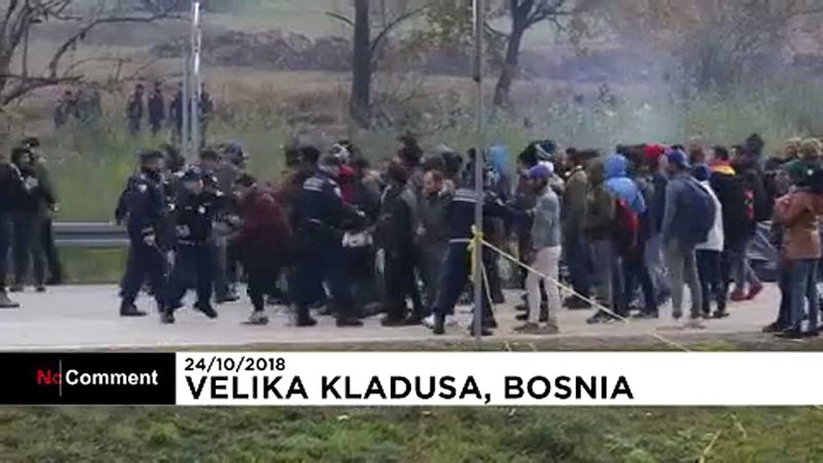 Bosna Hersek\'ten Hırvatistan\'a Geçmeye Çalışan Göçmenlere Polis Engeli