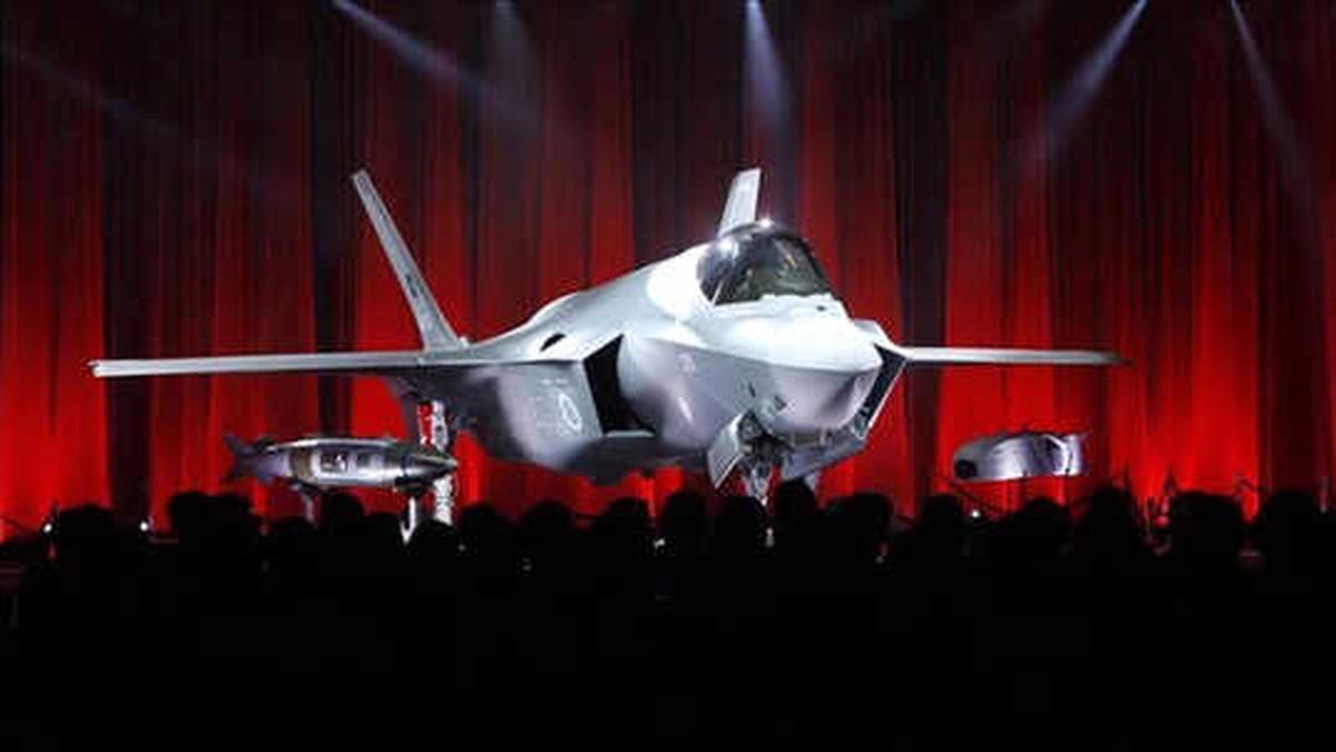 Eskişehir\'de F-35 Savaş Uçağının Parçaları Üretilecek