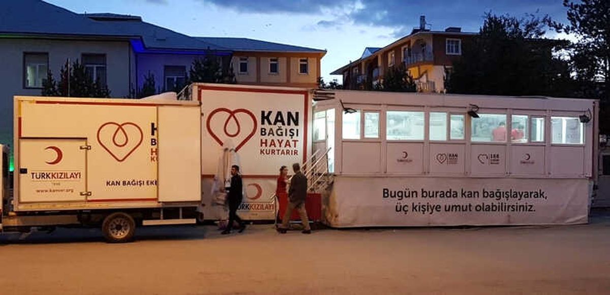Mobil Kan Toplama Aracı Aşkale\'de