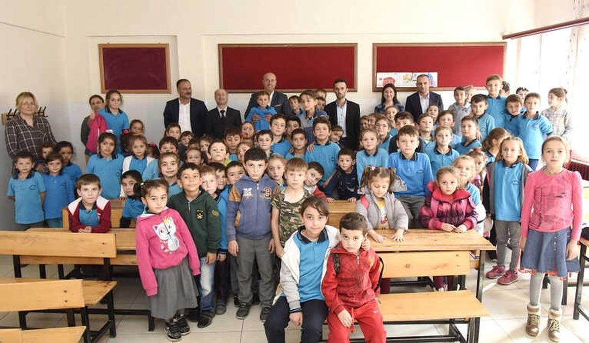 Tekkeköy\'de Geri Dönüşüm Eğitimleri Devam Ediyor