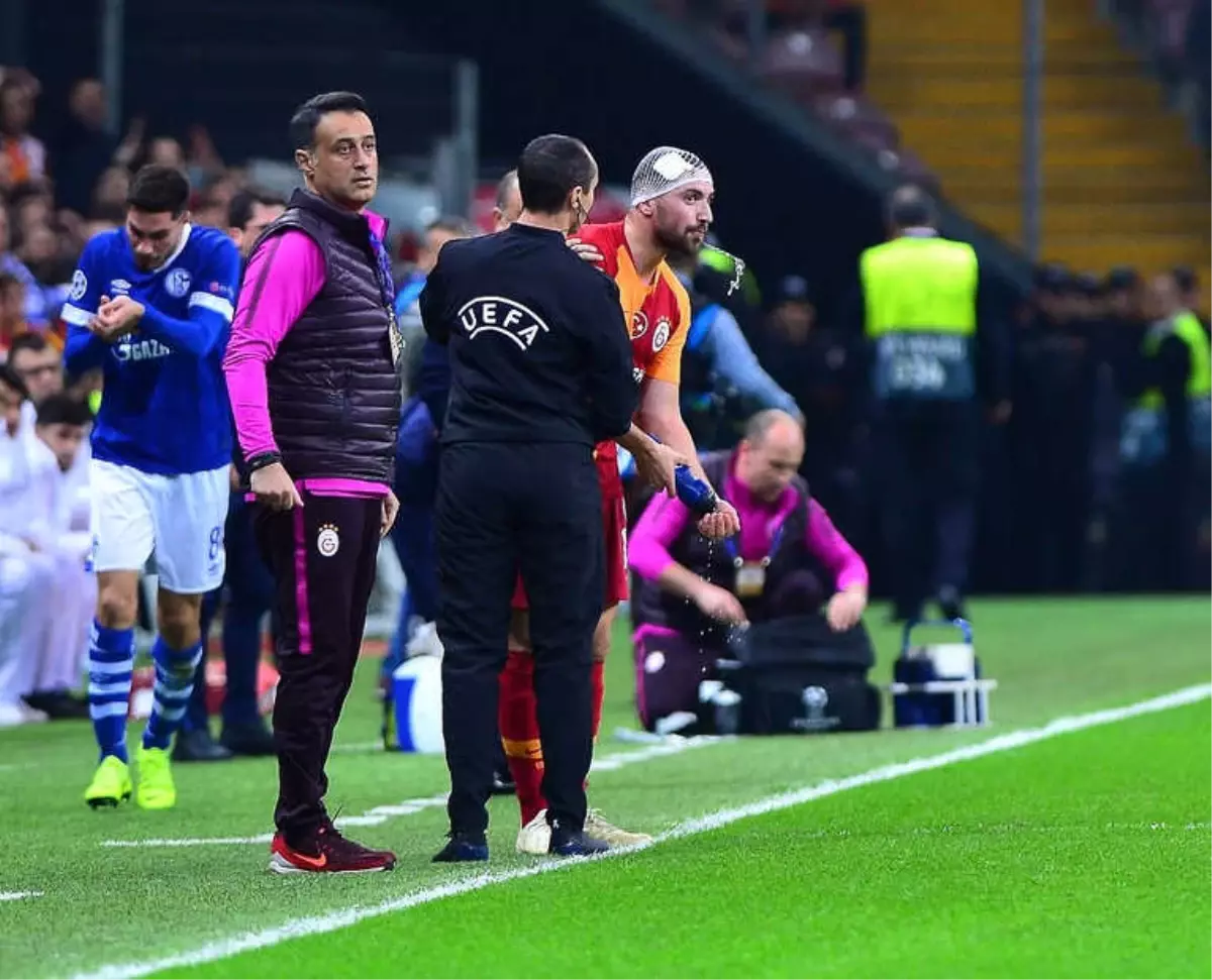 UEFA Şampiyonlar Ligi: Galatasaray: 0 - Schalke 04: 0 (İlk Yarı)