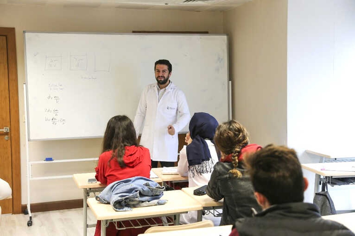 Beykoz Belediyesi\'nden Üniversite Hazırlığa Büyük Destek