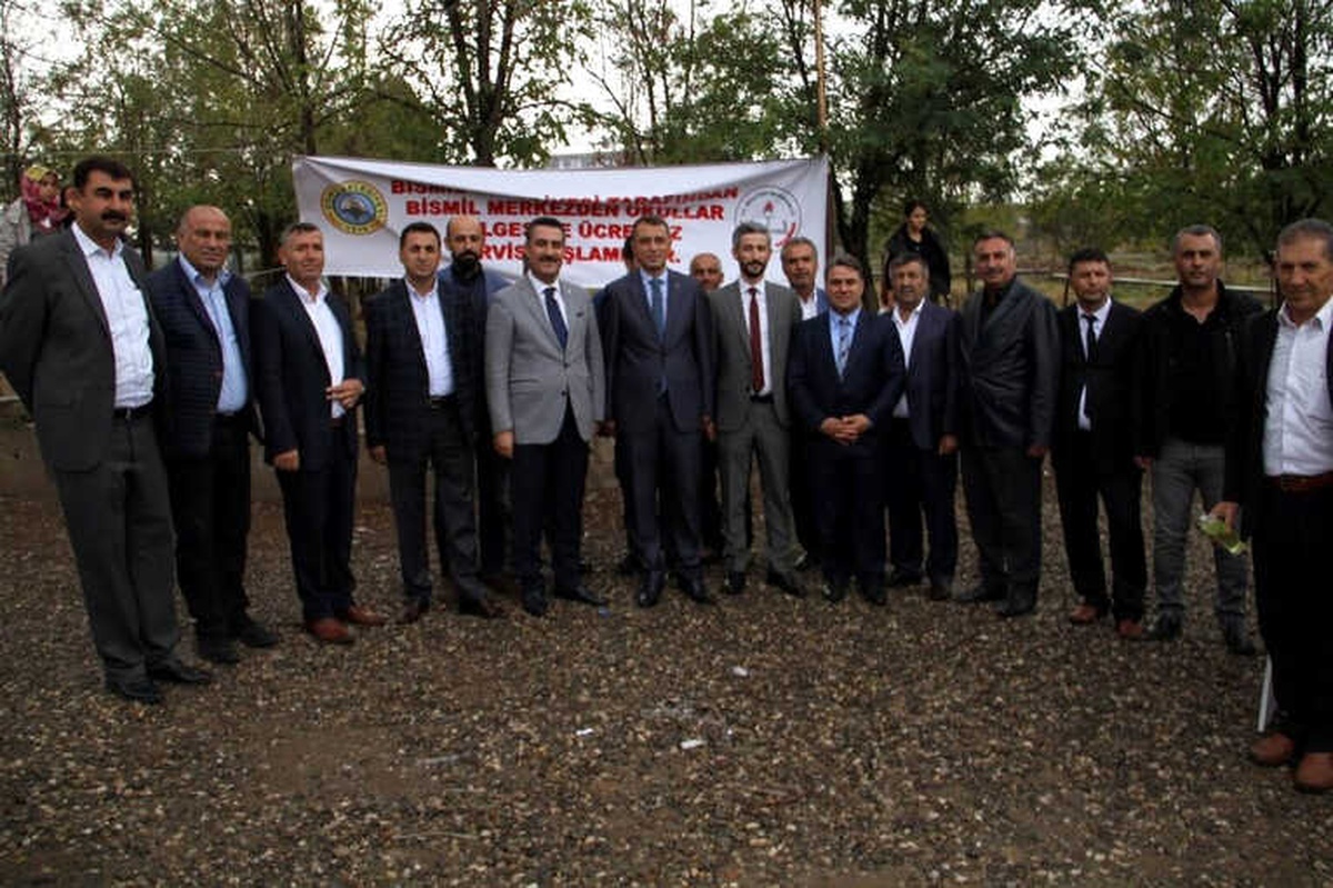 Bismil Belediyesi, 500 Öğrenciyi Ücretsiz Taşıyor