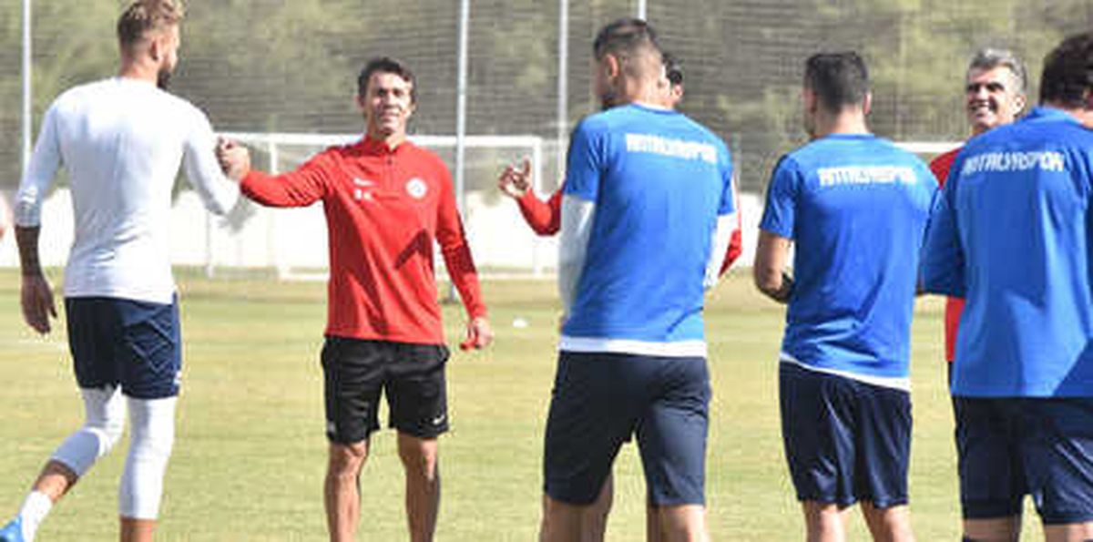 Bülent Korkmaz\'dan Oyuncularına Uyarı