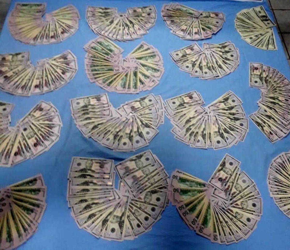 Gaziantep\'te Sahte 74 Bin 650 Dolar Ele Geçirildi