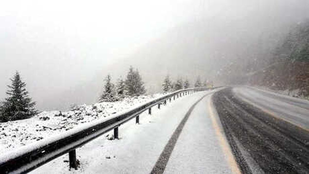 Kar Nedeniyle Akseki- Konya Yolu Ulaşıma Kapandı