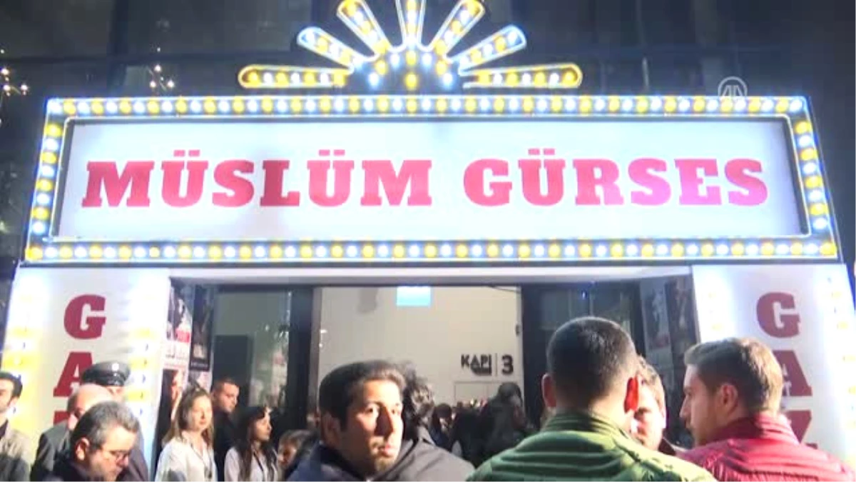 Müslüm" Filmi Gala Gösteriminde İzleyiciyle Buluştu