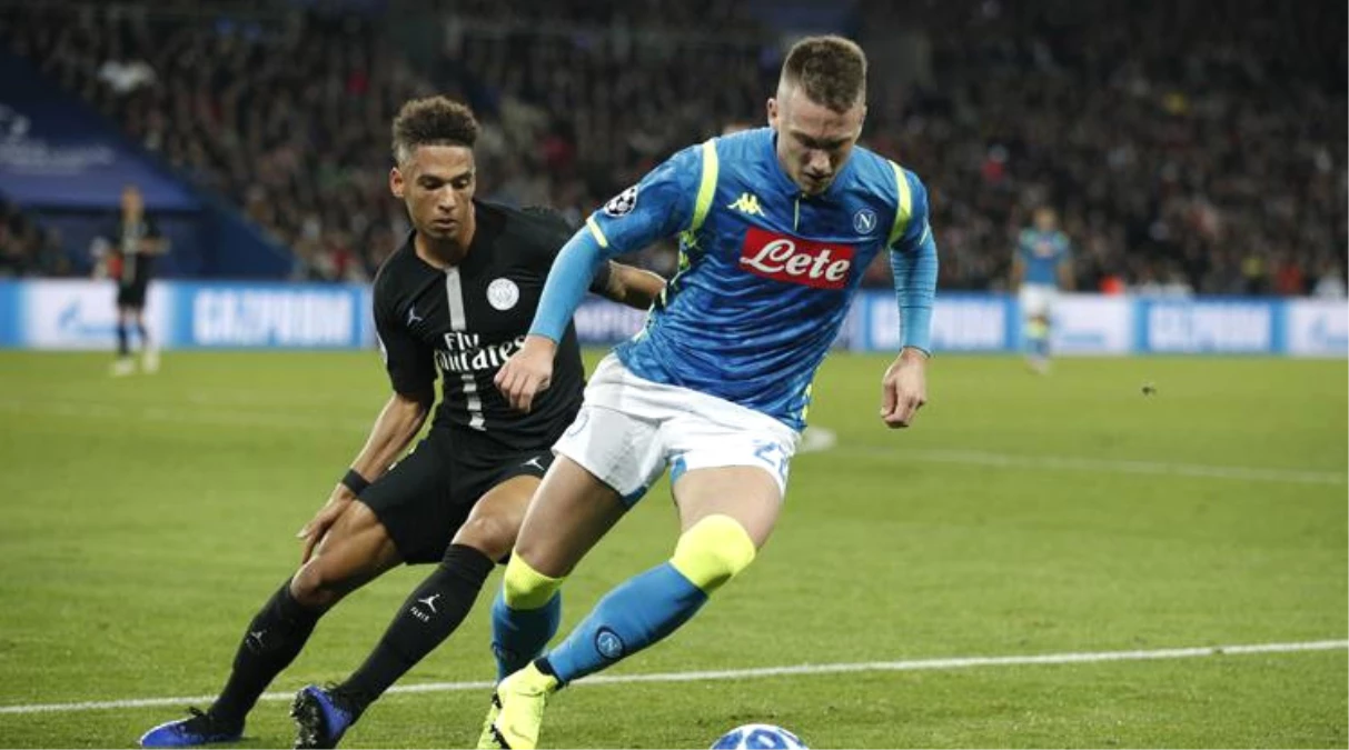Paris Saint Germain, Son Dakikada Bulduğu Golle Napoli ile 2-2 Berabere Kaldı