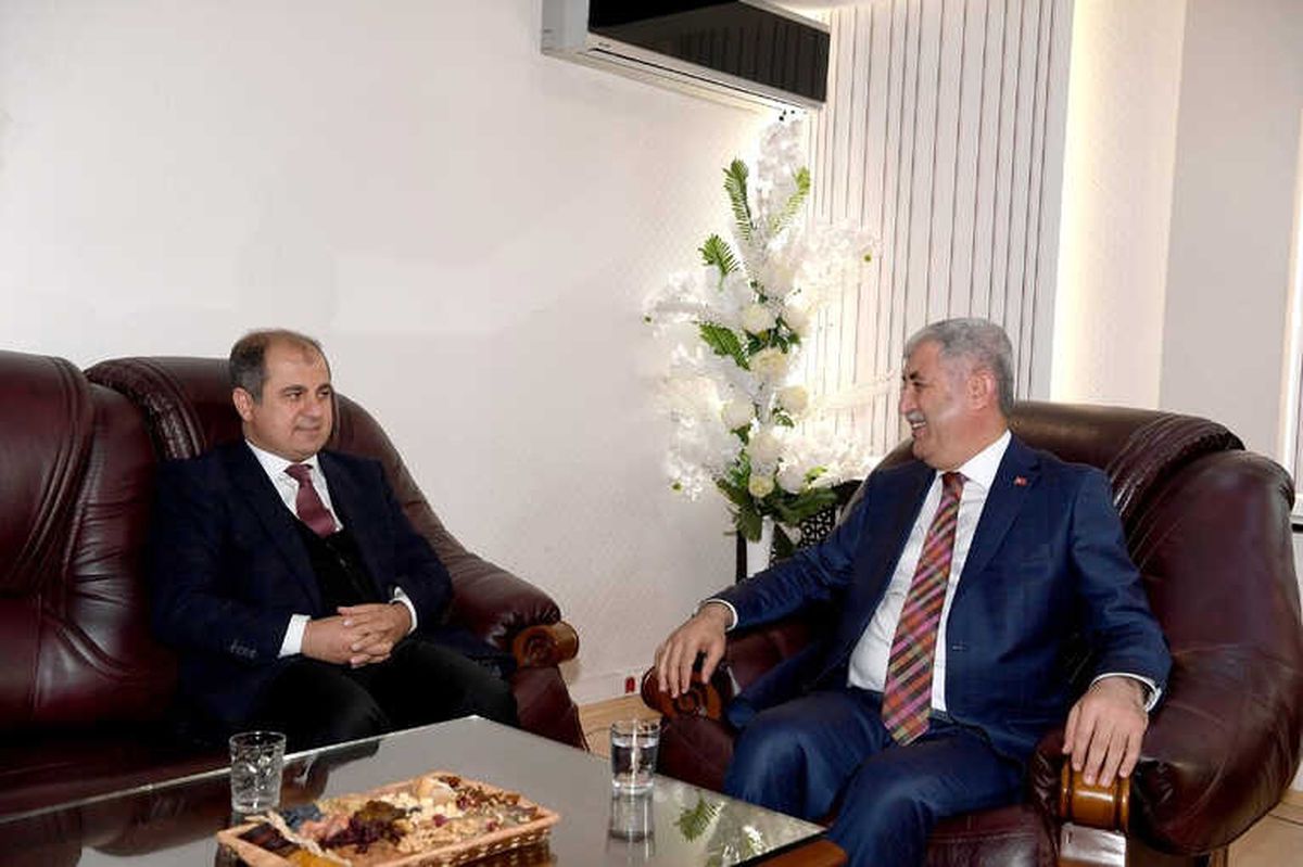 Polat\'tan İşbirliği Vurgusu
