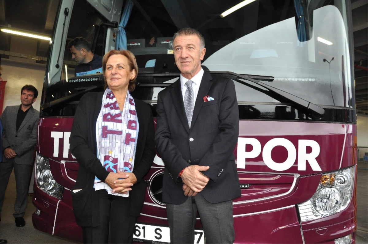Trabzonspor\'a Yeni Otobüs