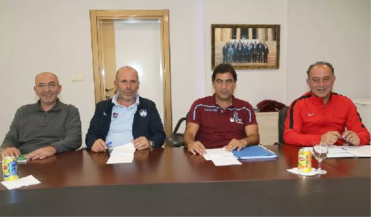 Trabzonspor\'da Gelecek Planlamasına Yönelik Toplantı Yapıldı