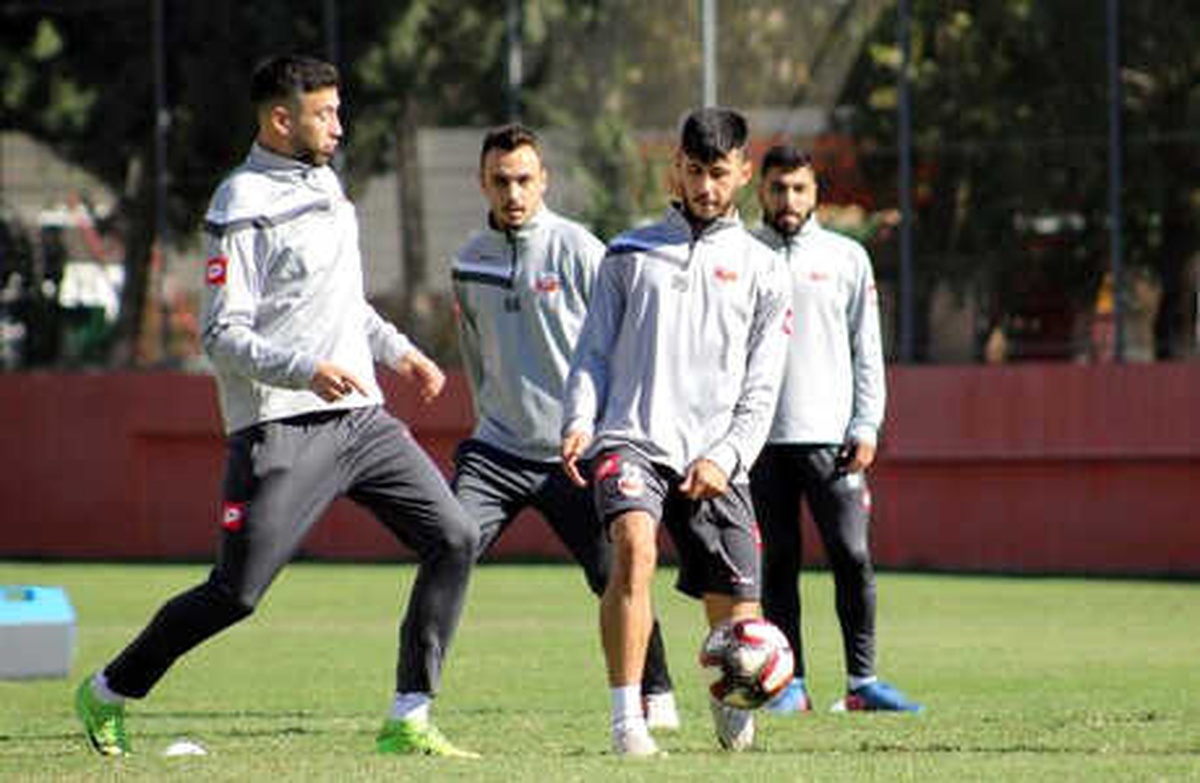 Adanaspor Teknik Direktörü Demirbakan: "Kazanacağız"